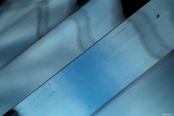 Diagonal blue
