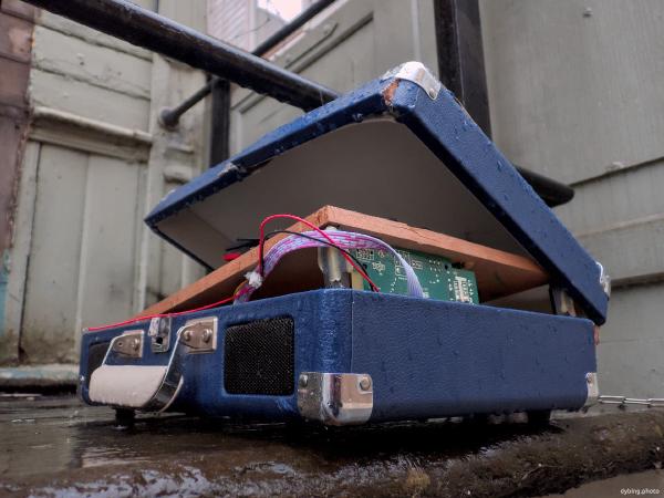 Broken record player