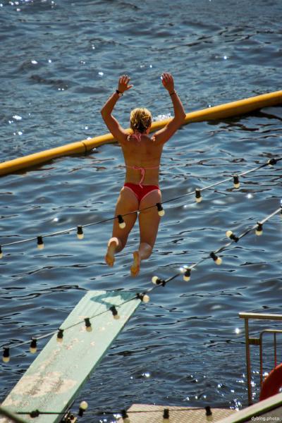 Diving girl